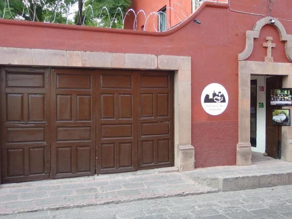 Casa De Las Conservas Comfort Альенде Экстерьер фото